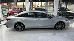 تويوتا أفالون